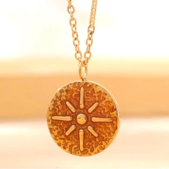 “Fiery Orange Starburst” Ishtar Compass Sundial Celestial Ancient Coin Necklace